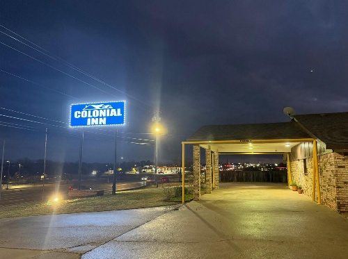 Colonial Inn image 1