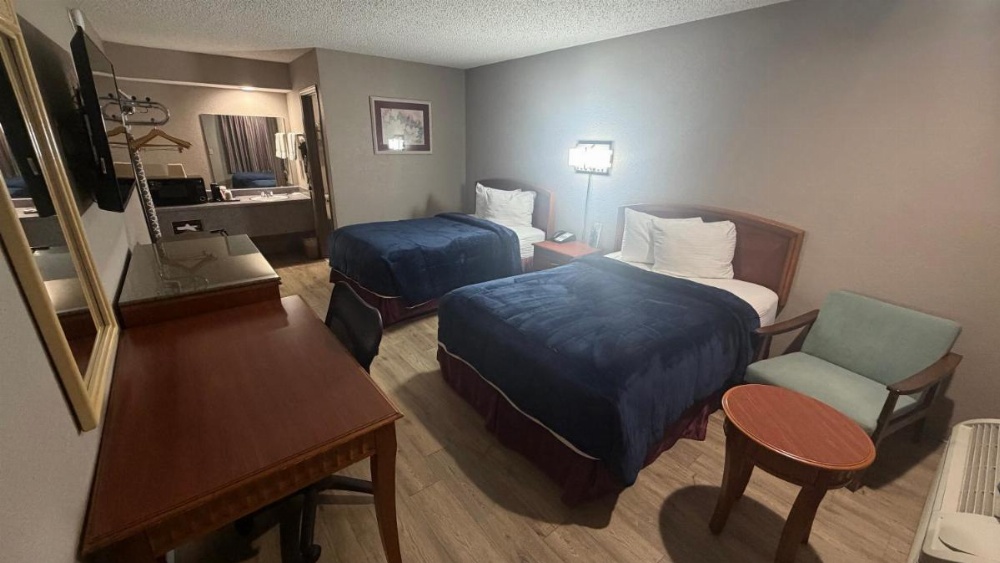 Double Room - Non-Smoking